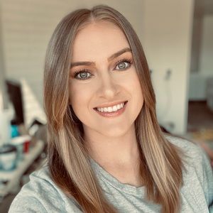 Meet your Posher, Ashlee